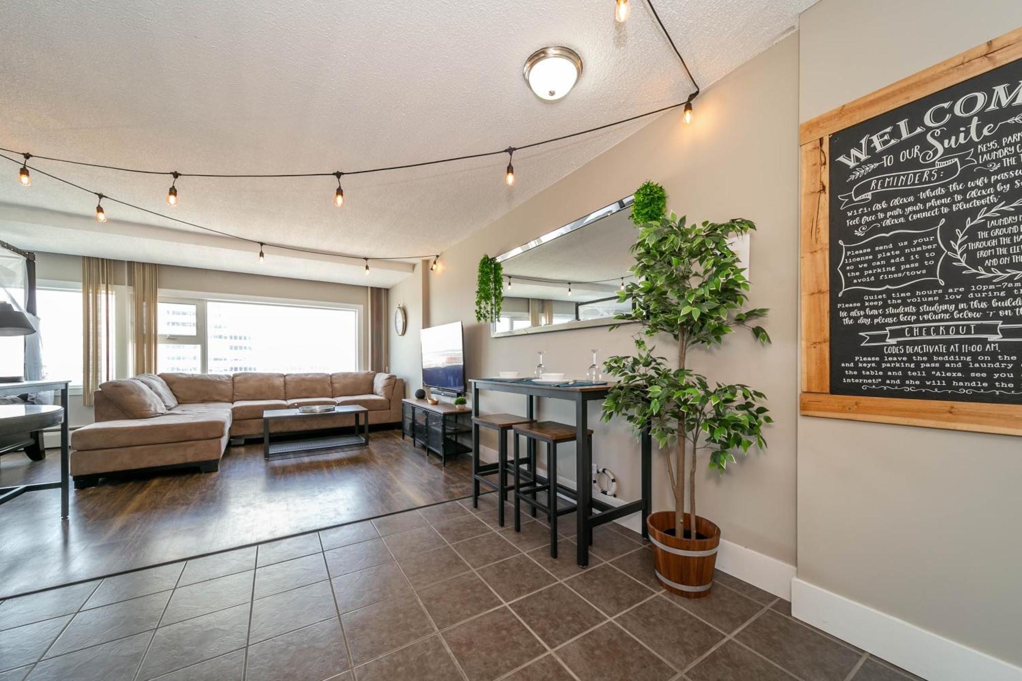 Rustic & Rogers Place, Free Parking! Apartment Edmonton Luaran gambar